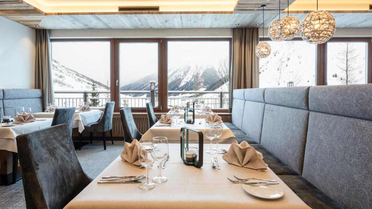 Hotel Almhof Galtür Eksteriør billede