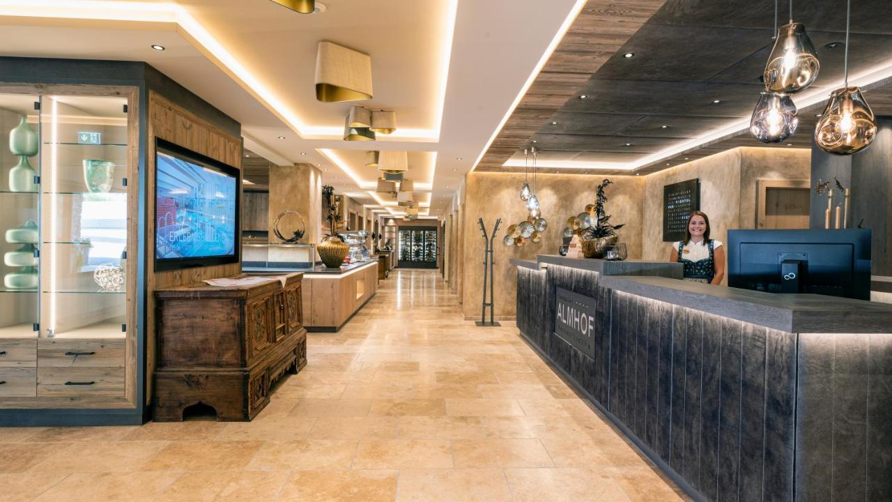 Hotel Almhof Galtür Eksteriør billede