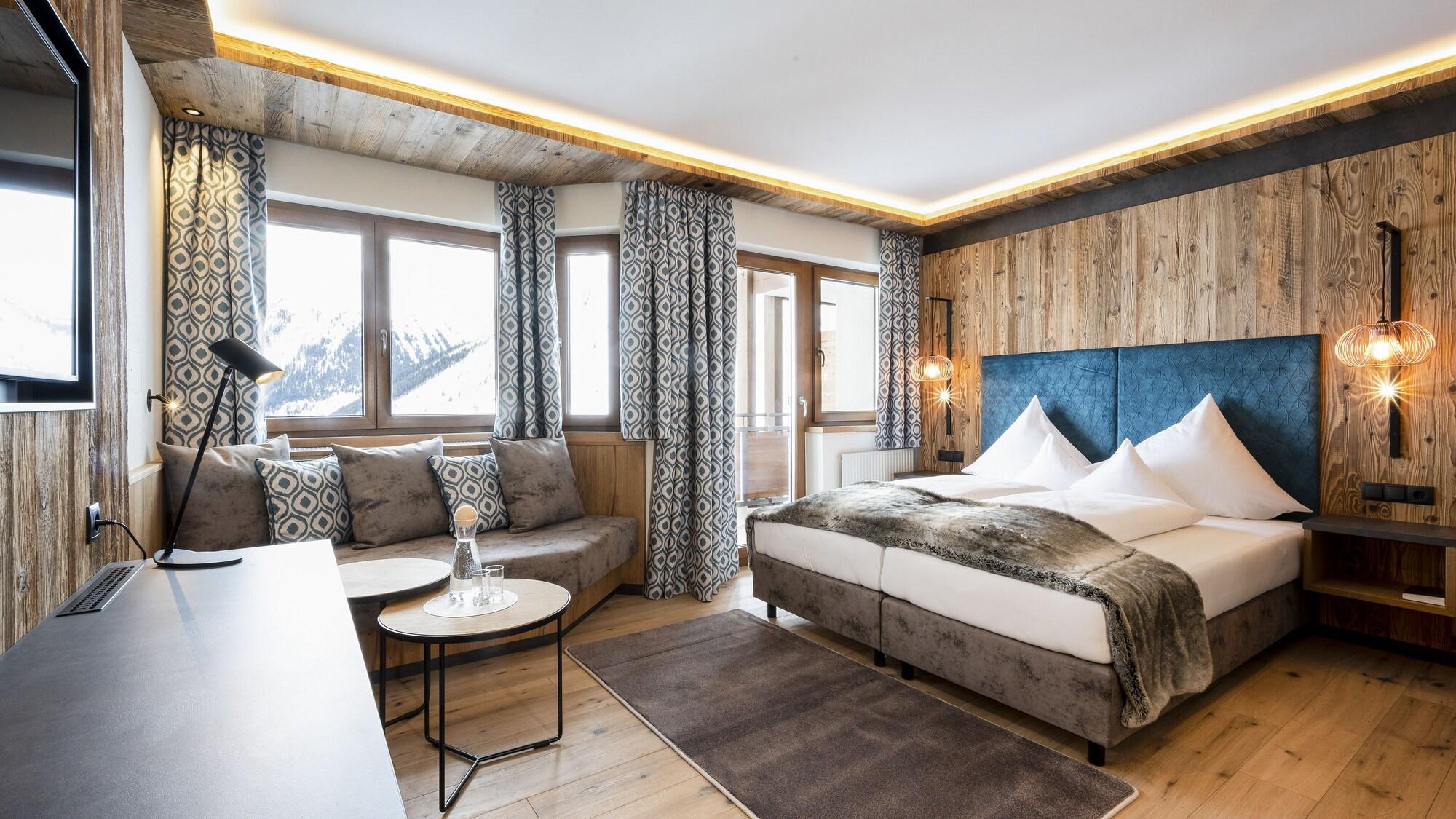 Hotel Almhof Galtür Eksteriør billede