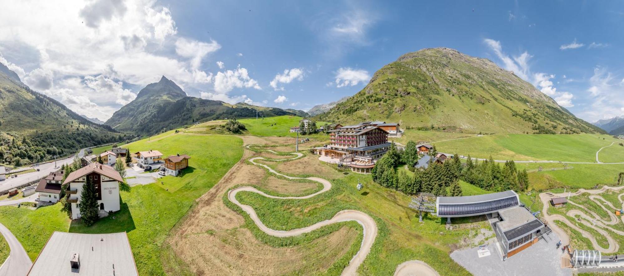Hotel Almhof Galtür Eksteriør billede
