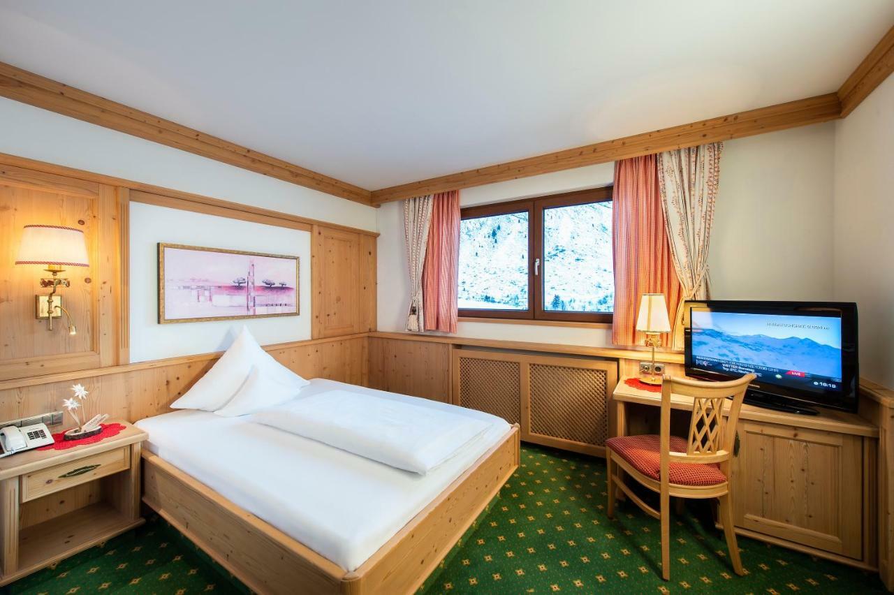 Hotel Almhof Galtür Eksteriør billede